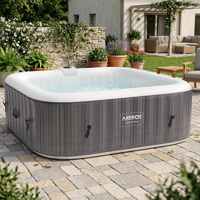 Quadratischer Arebos-BARCELONA-Whirlpool von 185 auf 185 Zentimetern mit Thermoabdeckung und Bodenmatte