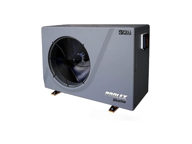 POOLEX-Silverline-Inverter-70-Poolwärmepumpe auf einer gepflasterten Terrasse
